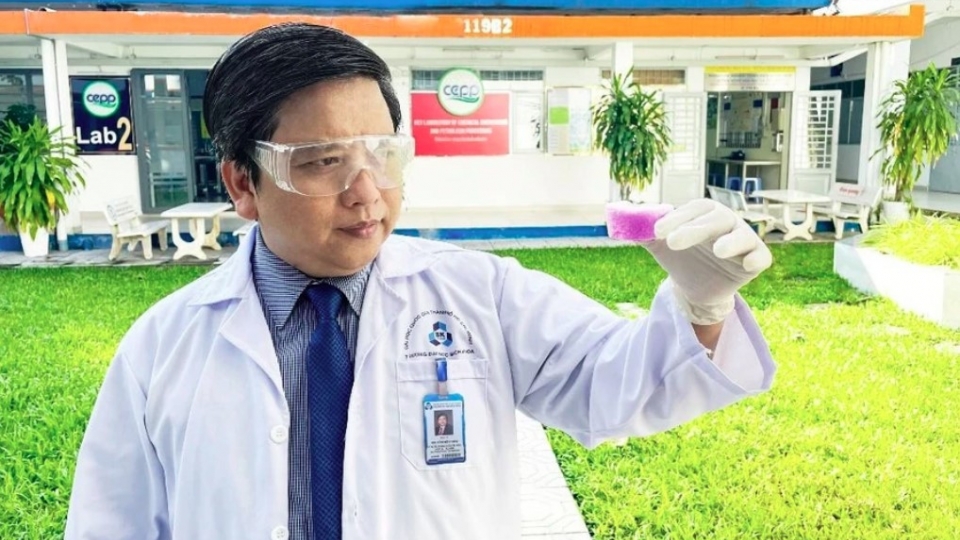 Six Vietnamese scientists win Asia Innovation Award 2024